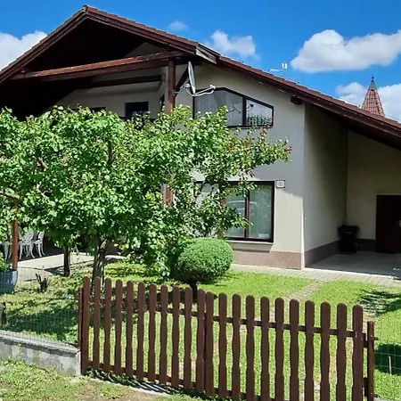 Διαμέρισμα Danka *